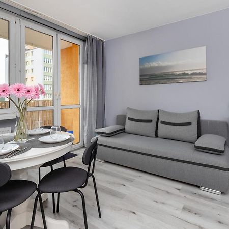 Family Apartment With Balcony In Gdynia By Noclegi Renters Exteriér fotografie